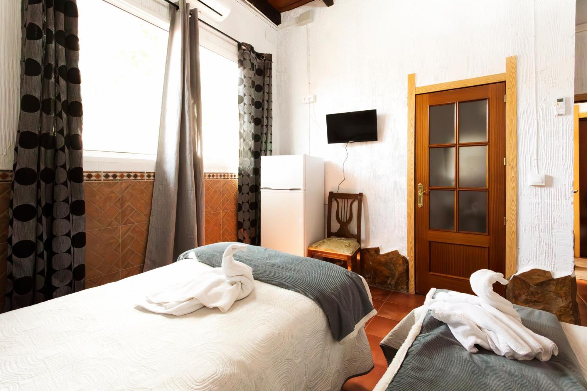 Molino De Lucero, Casa Rural Teba Luaran gambar